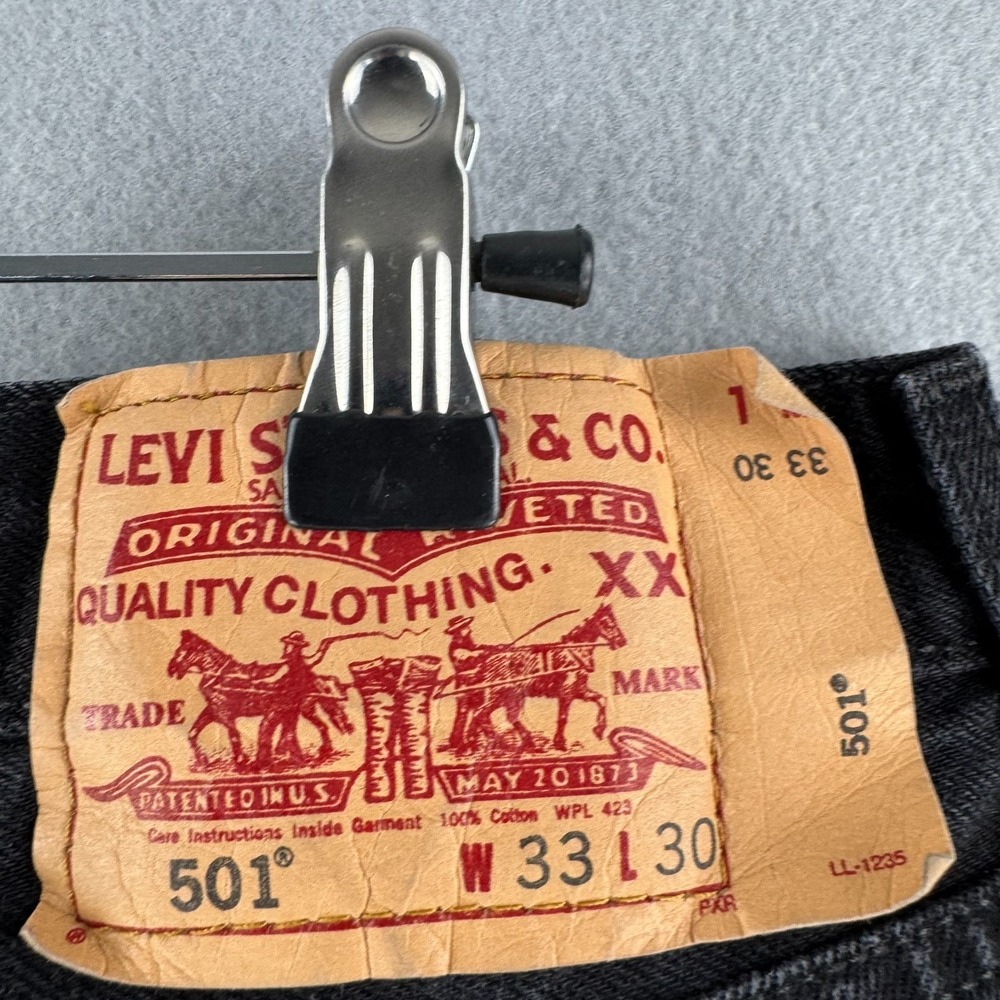 Levis Jeans Mens 33 (Fits 31x26) Black 501 Straight Leg Button Fly Y2K 2000s - Picture 9 of 16
